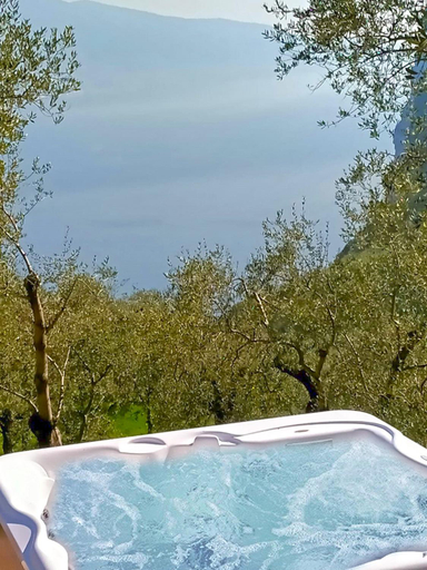 Others 5, Appartamenti Villa Vagne by Gardadomusmea, Brescia