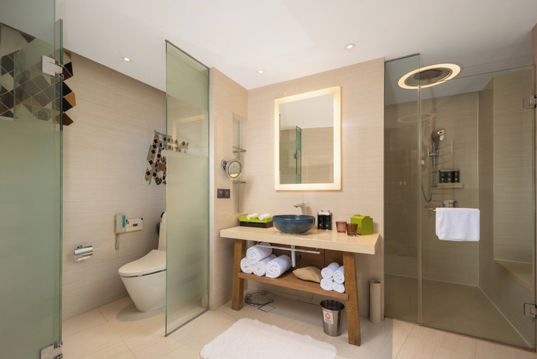 Bathroom 8