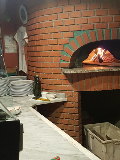 Others 5, Macloud pub B&B, Bergamo