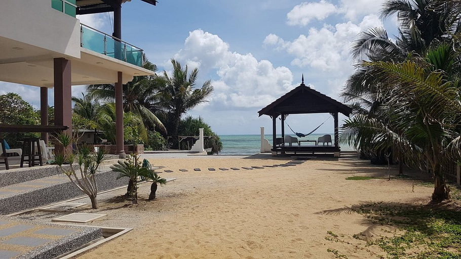 Others 4, Terengganu Beach House, Kuala Terengganu