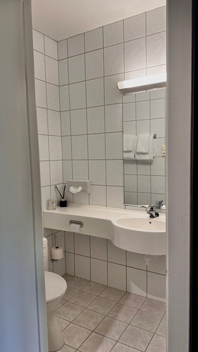 Bathroom 4, Hotell Maritim Skjervøy, Skjervøy