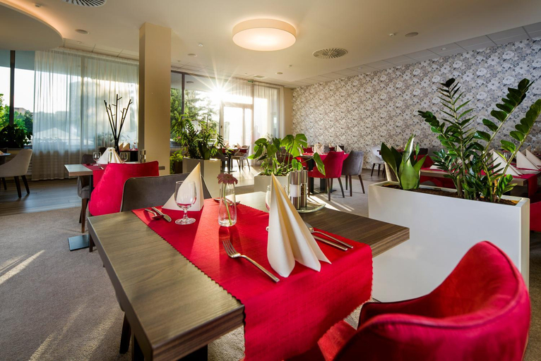 Food & Drinks 4, Hotel Park, Dolný Kubín