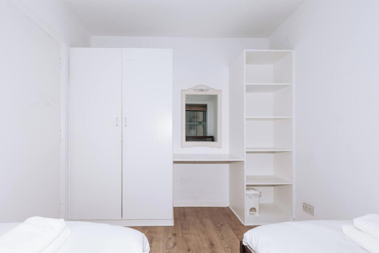 Bedroom 2, Cosy 2BD Flat in the City Centre - Temple Bar, Dublin