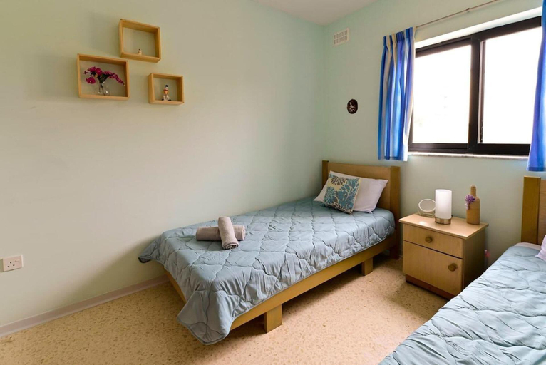 Bedroom 3, Central Marsascala Apt