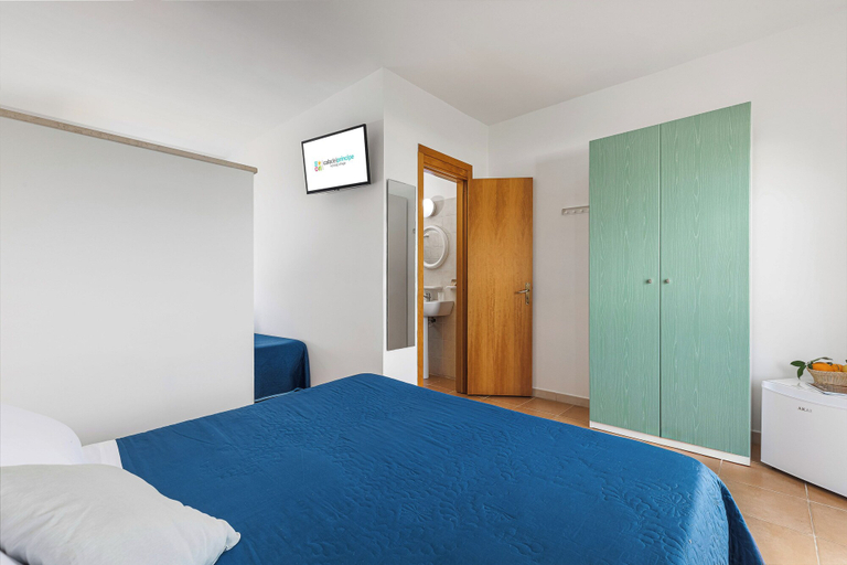 Bedroom 5, Cala del Principe, Foggia