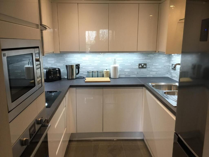 Others 5, The Cardiff Apartment, Cardiff