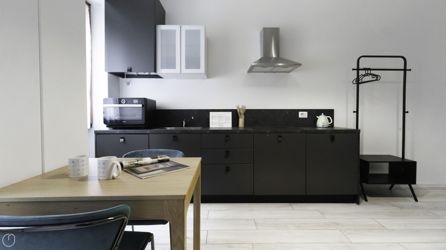 Others 5, Italianway - Tartaglia 19, Milano