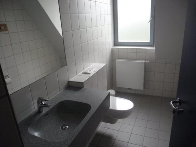 Bathroom, DJH Jugendherberge Mannheim International, Mannheim