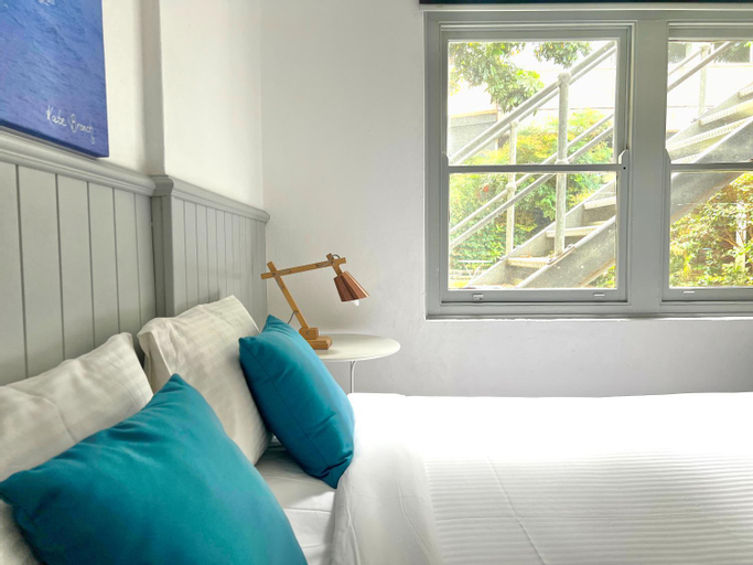Bedroom 12