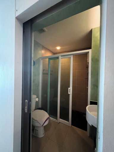 Bathroom 3, The O Valley Hotel, Phunphin