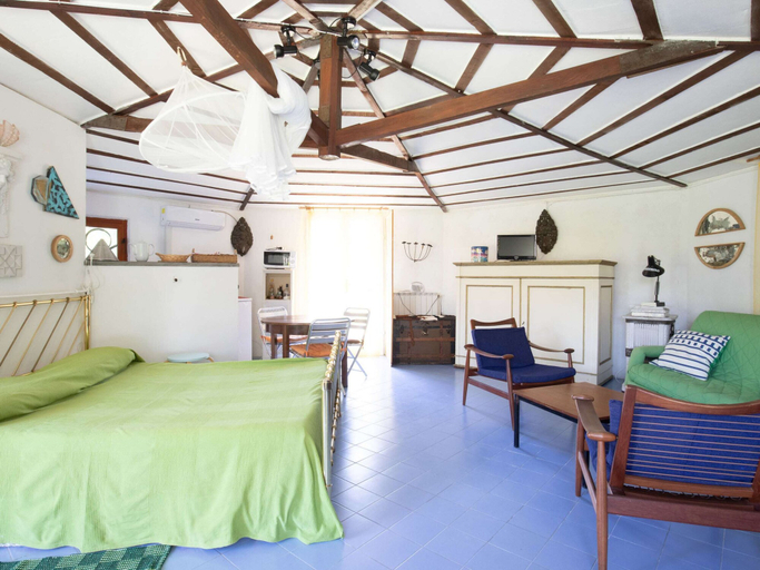 Bedroom 3, Belvilla by OYO Arte e Orto, La Spezia
