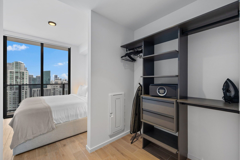 Bedroom 4, Bayside Bliss Luxurious Miami Condo, Miami-Dade