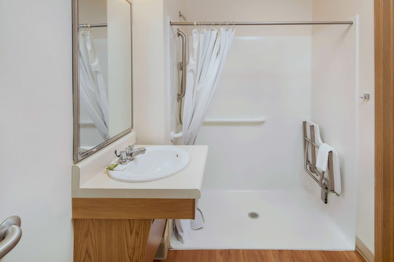 Bathroom 3, Extended Stay America Select Suites Wilmington West (ex WoodSpring Suites Wilmington), New Hanover
