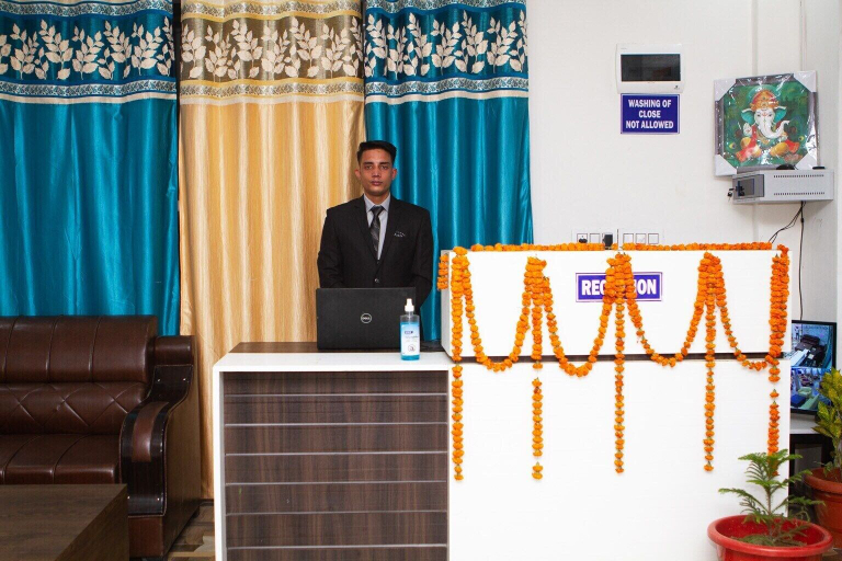 Others 5, Hotel Roop, Mandi