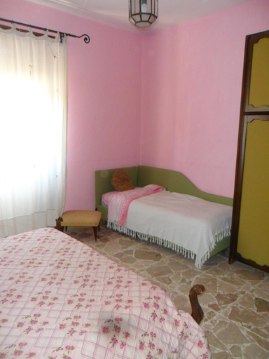 Others 2, B&B PinkHouse, Messina