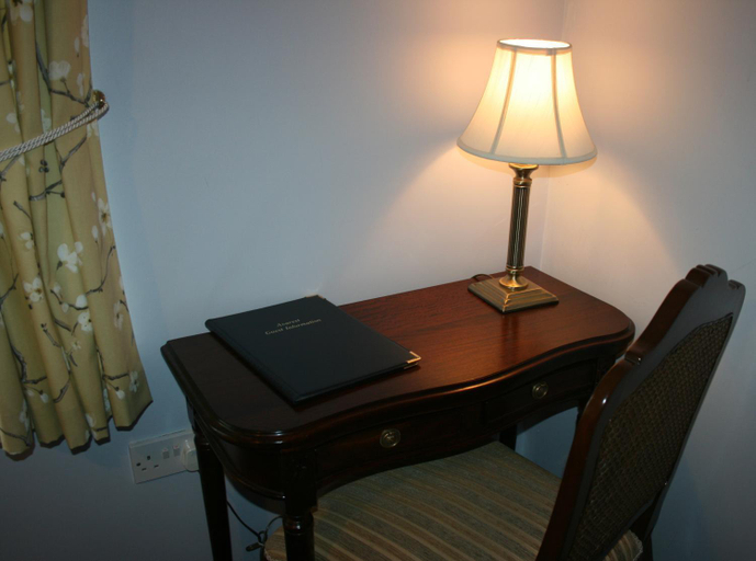 Others 3, Avarest Bunratty B&B