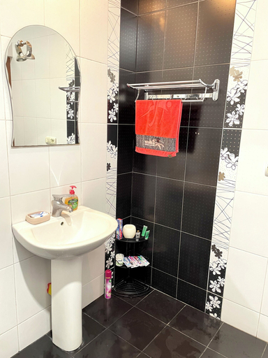 Bathroom 3, Adana, Yerevan