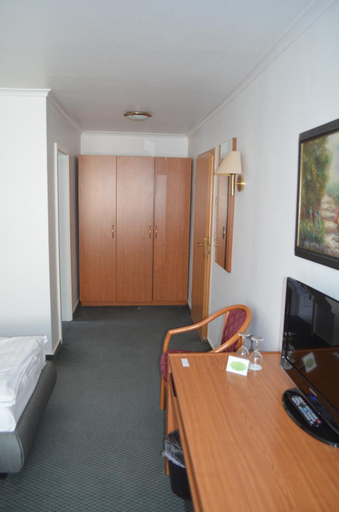 Bedroom 7