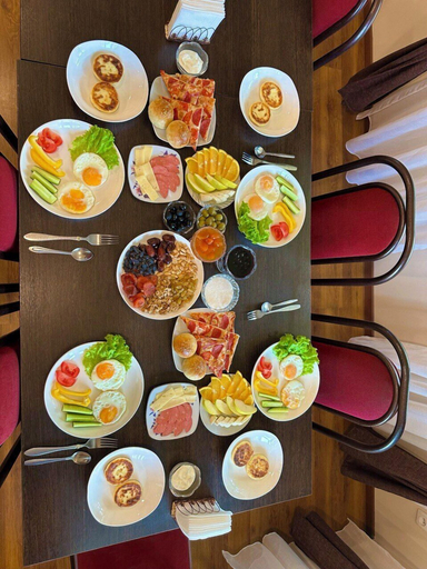 Food & Drinks 5, Dinar sky, Ak-Suu