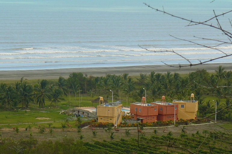 Exterior & Views 1, Hosteria Mar de Plata, Esmeraldas