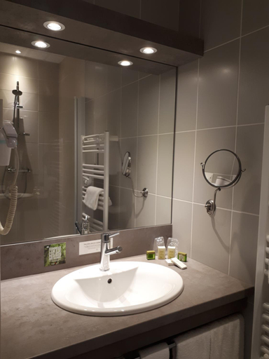 Bathroom 3, Logis Hotel Le Ceans, Hautes-Alpes