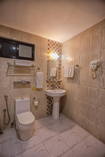 Bathroom 3, Hotel Wild Life Camp, Narayani
