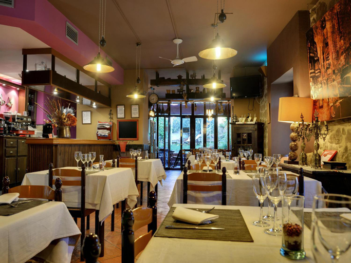 Food & Drinks, Hostal Rural Txapi Txuri Logis Hotels, Navarra