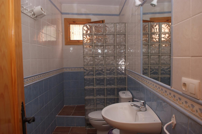 Bathroom 3, Finca El Abuelo, Cádiz