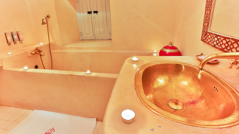 Bathroom 4, Riad Ramz, Marrakech