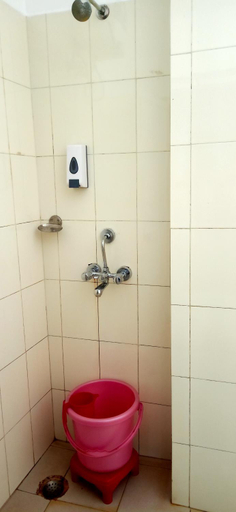 Bathroom 3, Hotel Barbareek, East Khasi Hills
