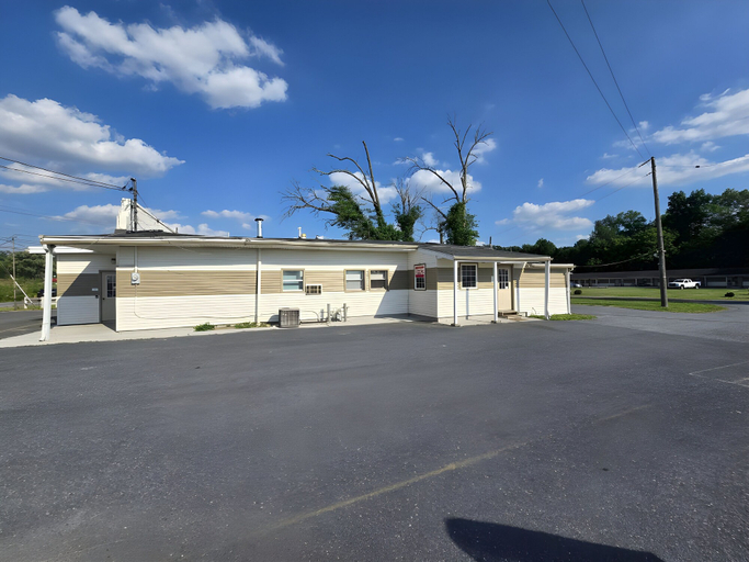 Exterior & Views 2, Scottish Inns - Middletown, Dauphin