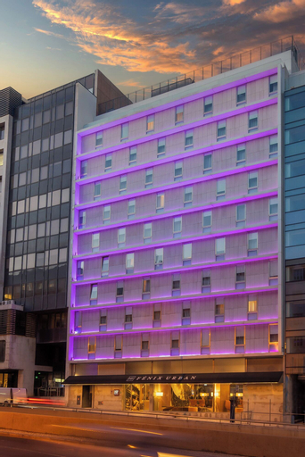 Exterior & Views 23
