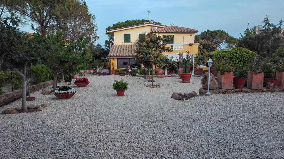Others 4, B&b Giglio di Mare, Nuoro
