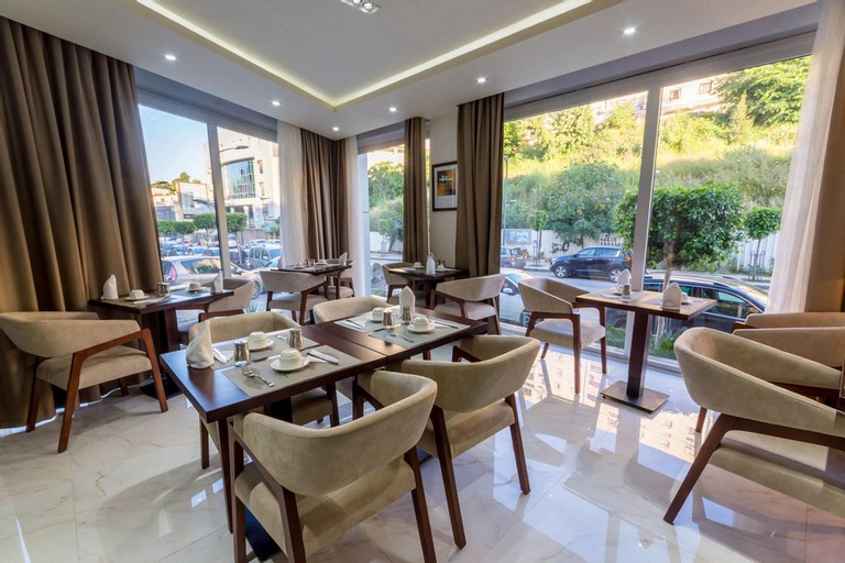 Food & Drinks 4, Hotel Sidi Yahia, Kouba