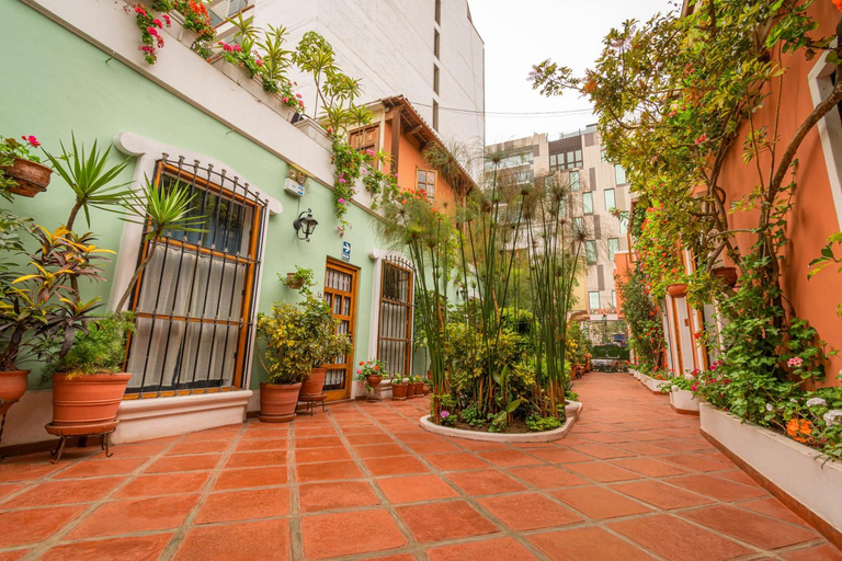 Others 5, El Patio Miraflores, Lima