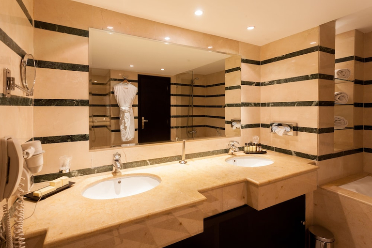 Bathroom, Borj Rabat - A member of Barcelo Hotel Group, Rabat