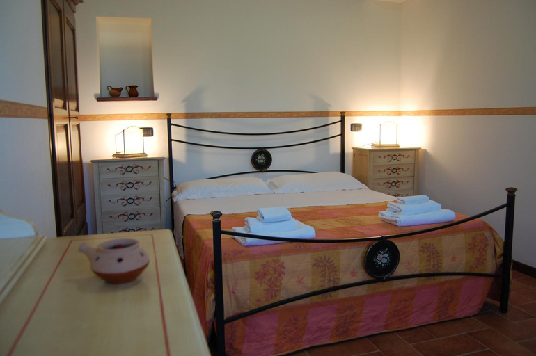 Bedroom 3, Il Giardino Degli Ulivi, Macerata