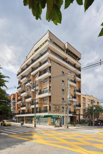 Exterior & Views, 30 Living Suites, Medellín