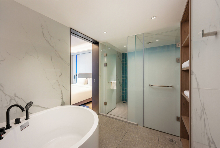 Bathroom 5, Holiday Inn Express HEFEI SOUTH by IHG, Hefei