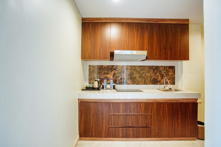 Dining Room 28
