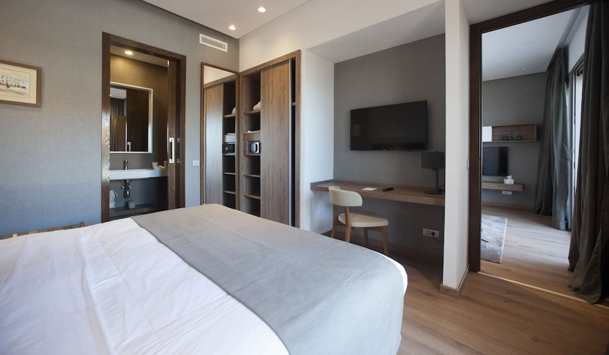 Bedroom 3, Ocean Park Hotel, Premium Suites & Wellness, Casablanca