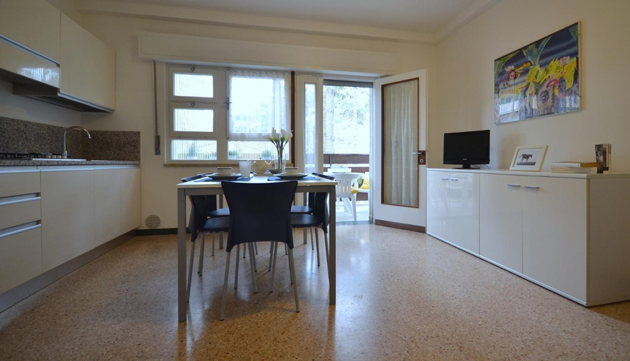 Others 2, Villa Liana, Udine