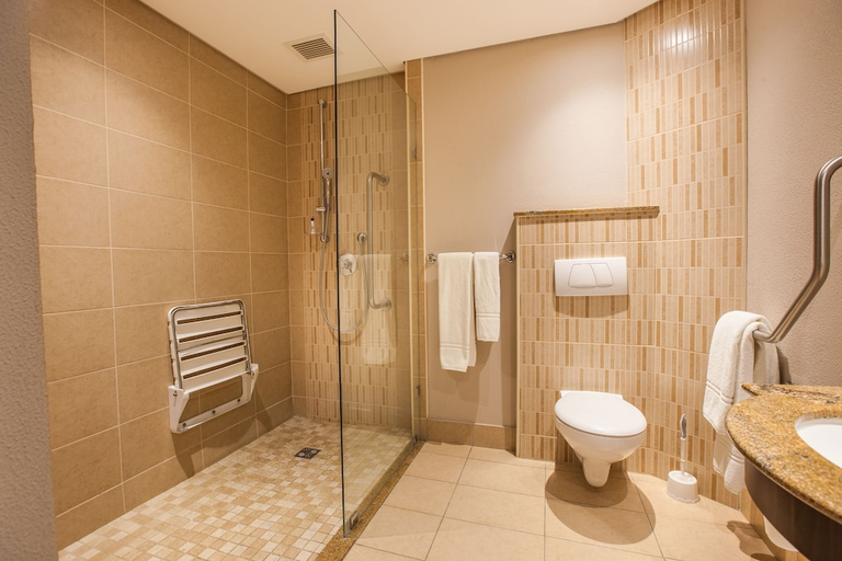 Bathroom 2, Town Lodge Gaborone, Gaborone