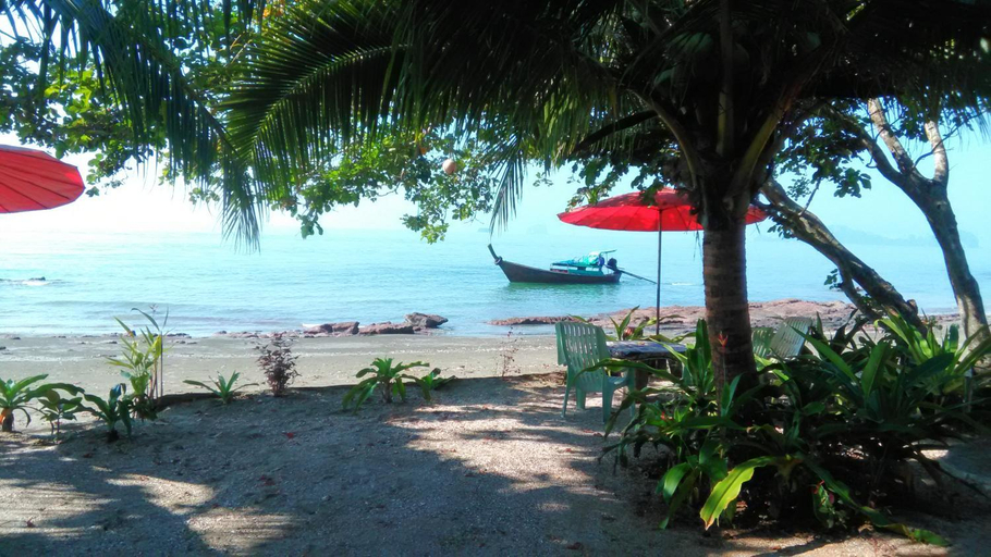 Others 5, Dugong Koh Sukorn, Palian