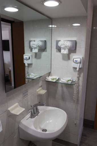 Bathroom 5, Best Western Plus Gran Hotel Centro Historico, Guadalajara