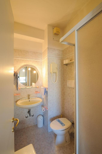 Bedroom 3, Elena, Verbano-Cusio-Ossola