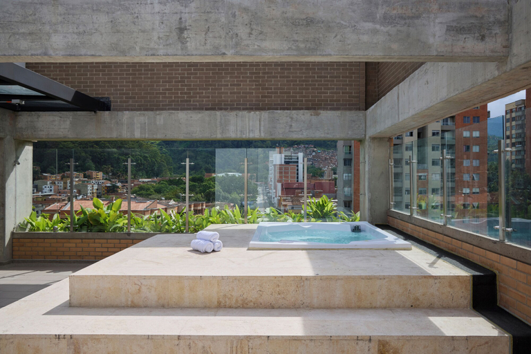 Sport & Beauty, 30 Living Suites, Medellín