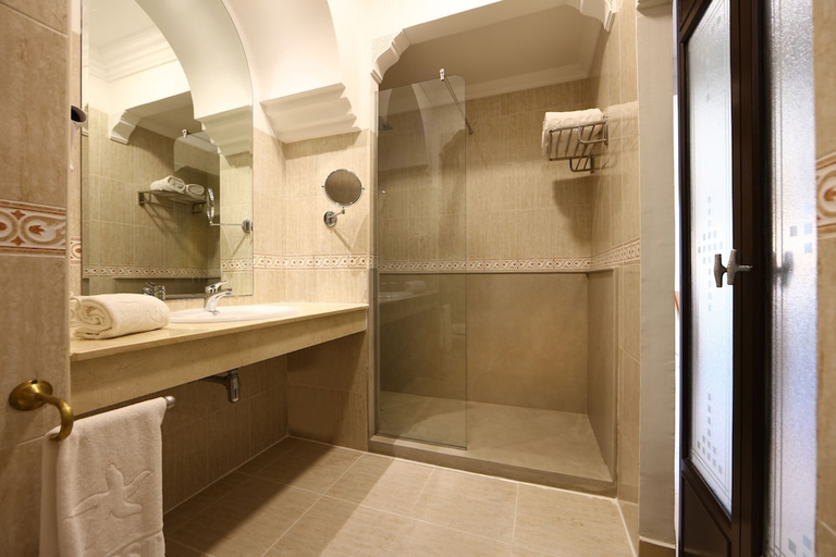 Bathroom 5, Iberostar Waves Club Palmeraie Marrakech -All Inclusive, Marrakech