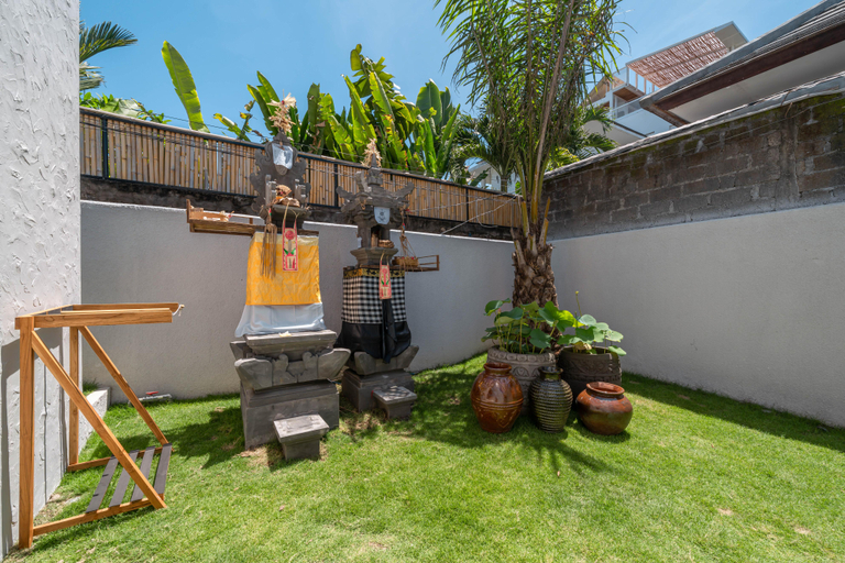 Exterior & Views 2, Berawa Breeze: Chic 4BR Beachside Oasis with Sauna, Badung