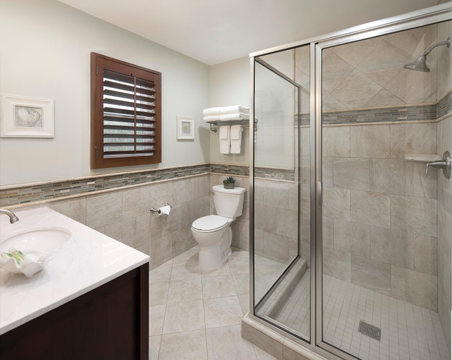 Bathroom 4, Brisas Del Mar, Inn At The Beach, Santa Barbara